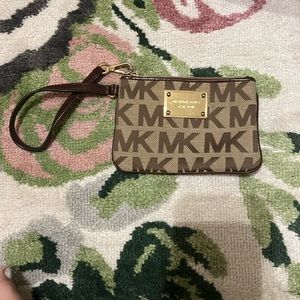 Michael Kors wristlet